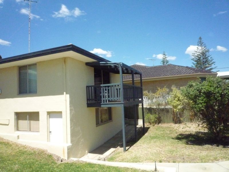 26 Marillana Drive, Golden Bay WA 6174