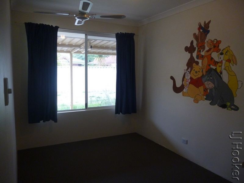 14 Berkeley Close, Greenfields WA 6210