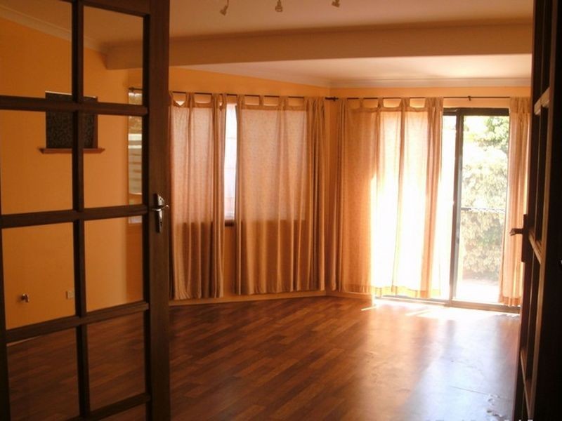 16 Oversby Street, Halls Head WA 6210