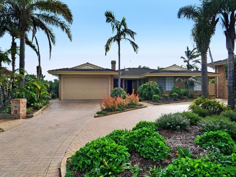 9 Pallinup Road, Dudley Park, Mandurah WA 6210