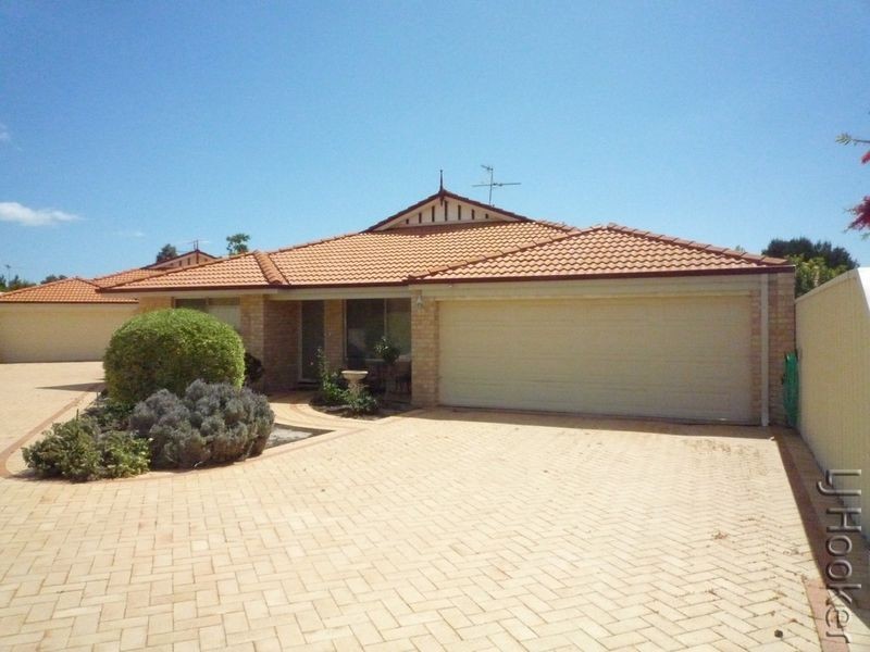 4A Medford Court, Meadow Springs WA 6210