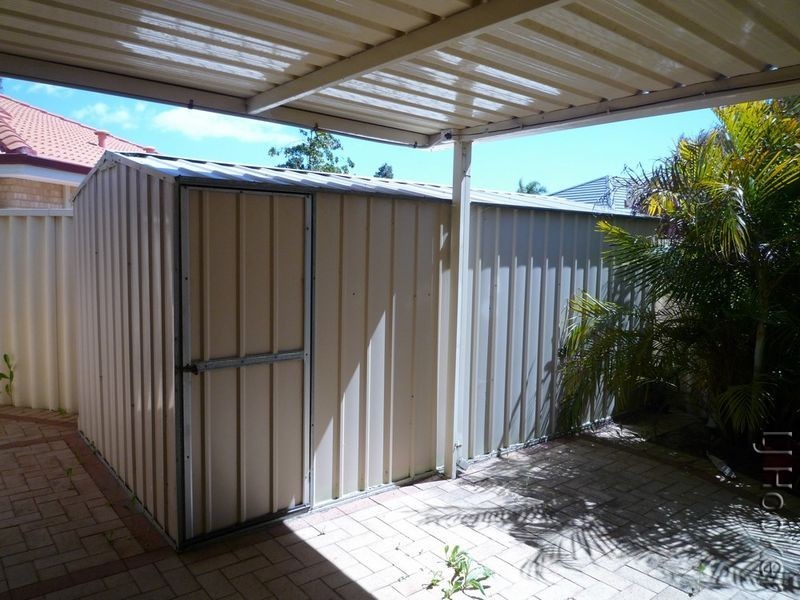 4A Medford Court, Meadow Springs WA 6210