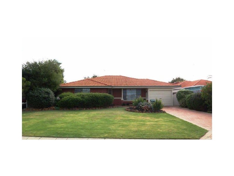 1 Calypso Road, Halls Head WA 6210