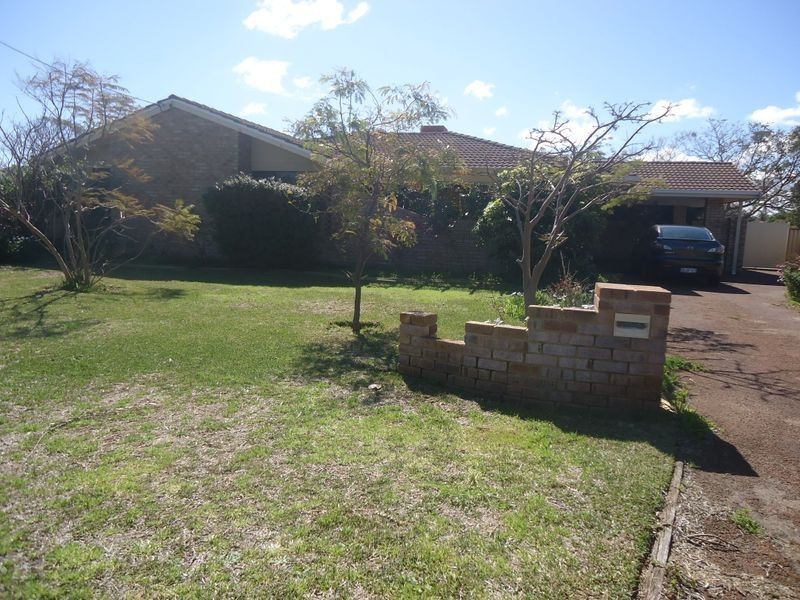 1 David Place, Dudley Park WA 6210