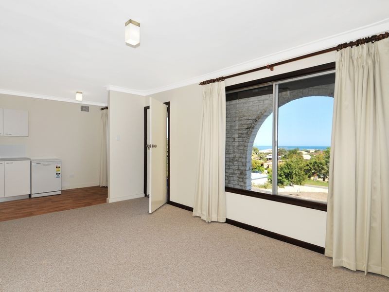 31 Selene Way, San Remo WA 6210