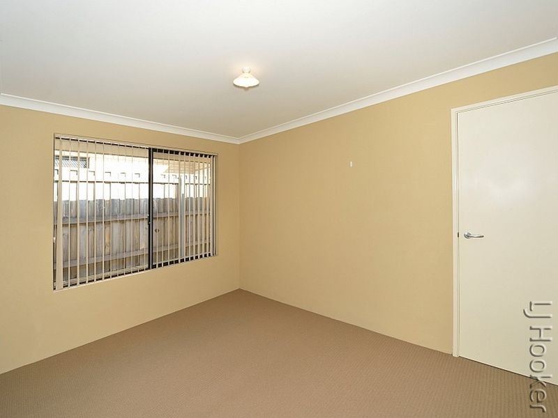 9 Scarab Court, Halls Head WA 6210