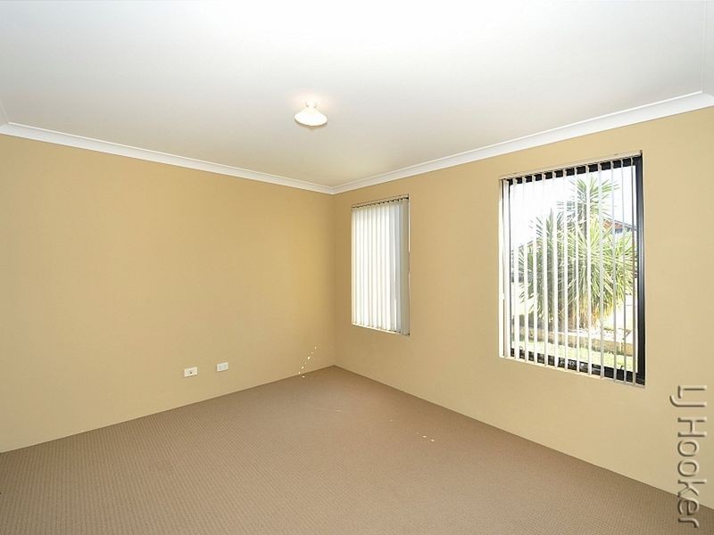 9 Scarab Court, Halls Head WA 6210