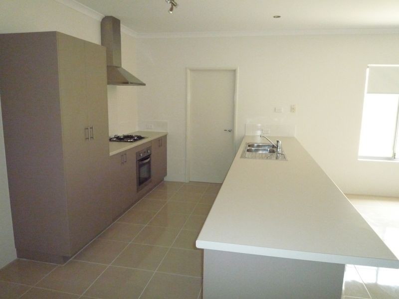3/12 Day Road, Mandurah WA 6210