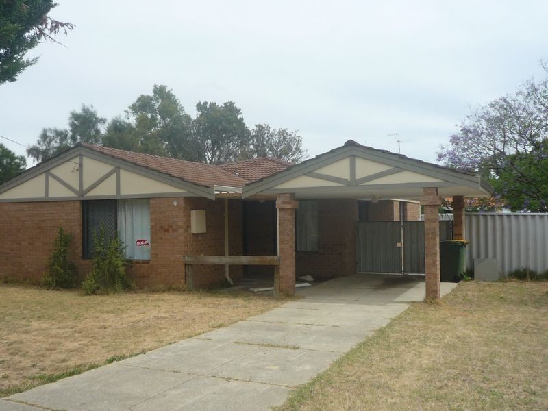 8 Warbrook Place, Coodanup WA 6210