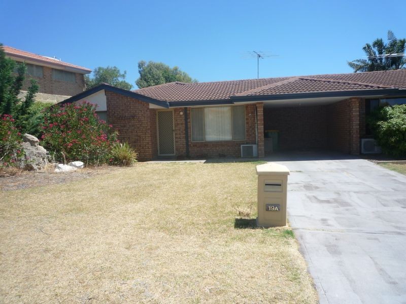 19a Oaklands Avenue, Halls Head, Halls Head WA 6210