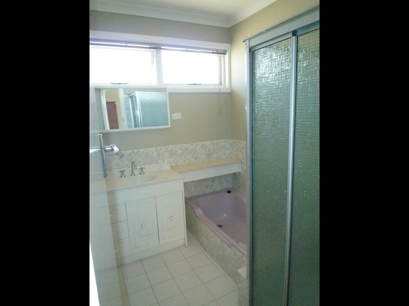 9 Leigh Street, Dudely Park, Mandurah WA 6210