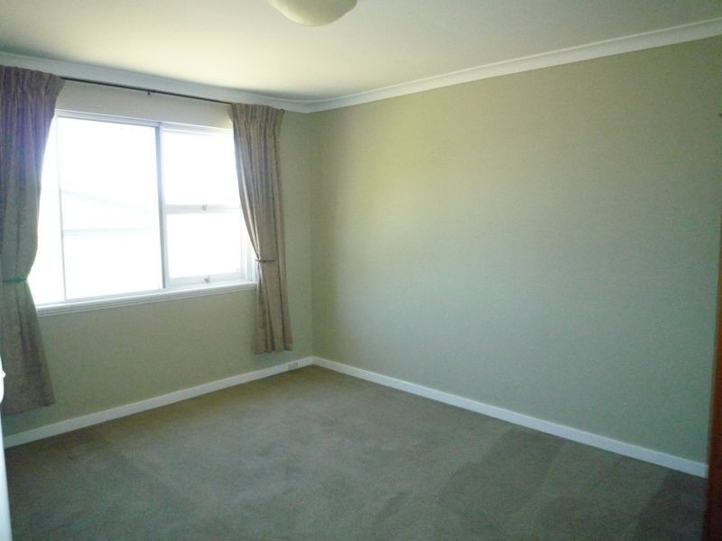 9 Leigh Street, Dudely Park, Mandurah WA 6210