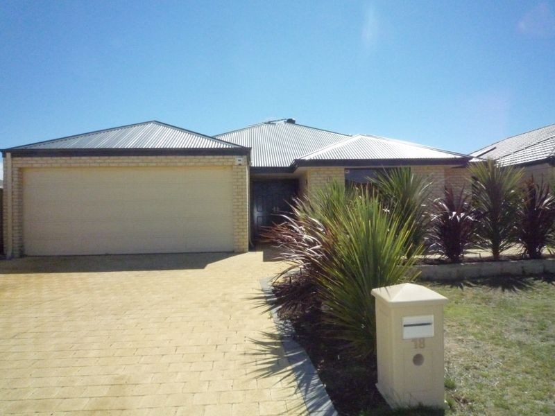 18 Lascelles Circus,, Parklands WA 6180