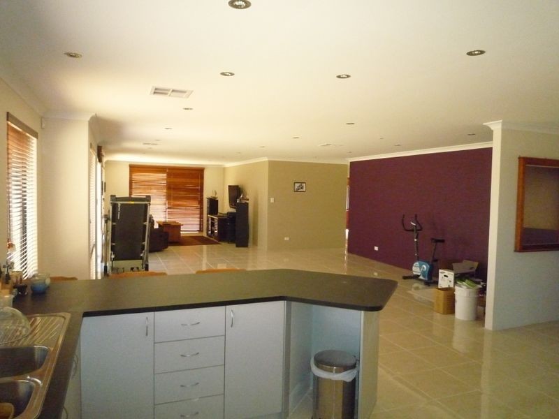 18 Lascelles Circus,, Parklands WA 6180