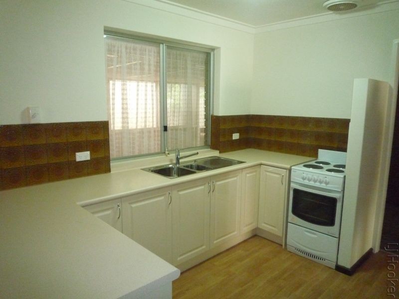 10 Orion Road, Silver Sands WA 6210