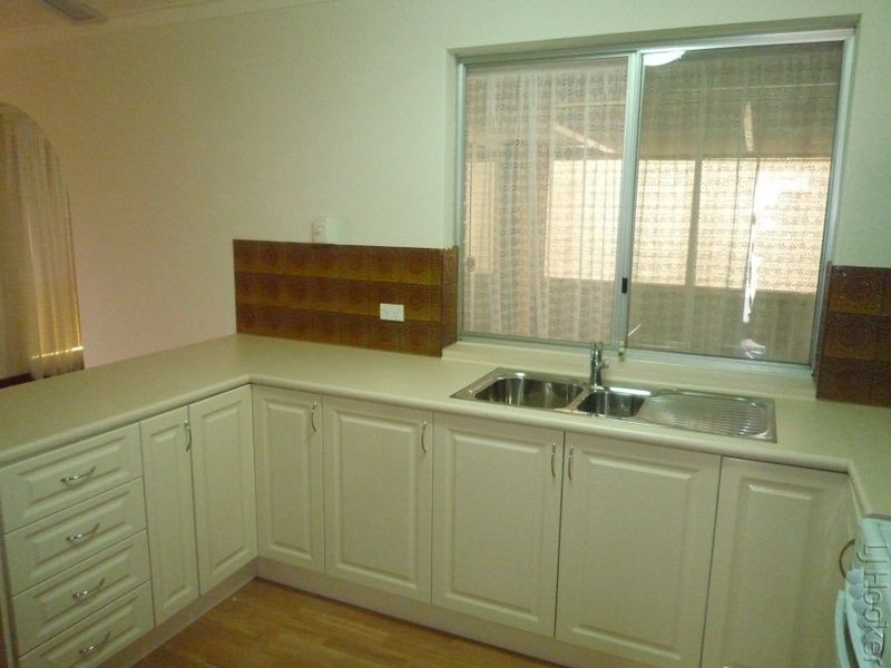 10 Orion Road, Silver Sands WA 6210