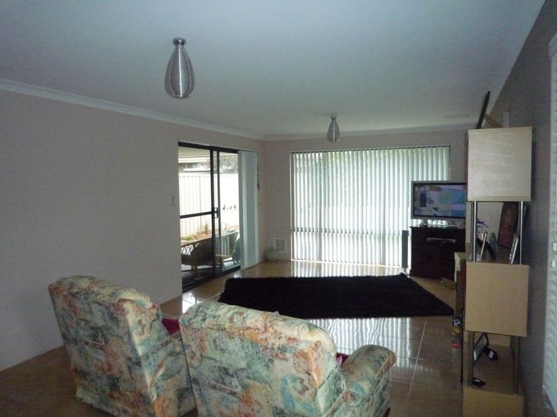 4b Nookie Street, Dudley Park WA 6210