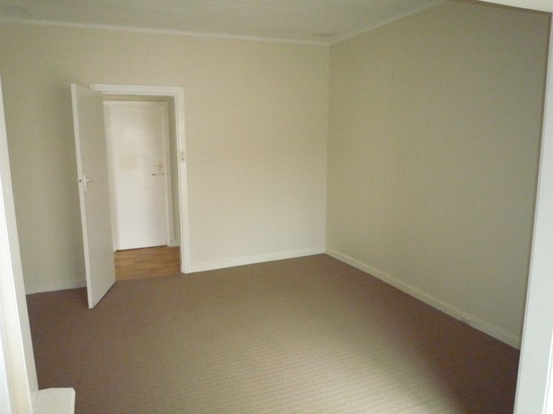 24 Valley Road, Halls Head WA 6210