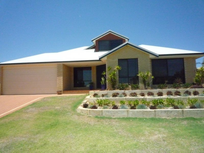 6 Poivre Place, San Remo WA 6210