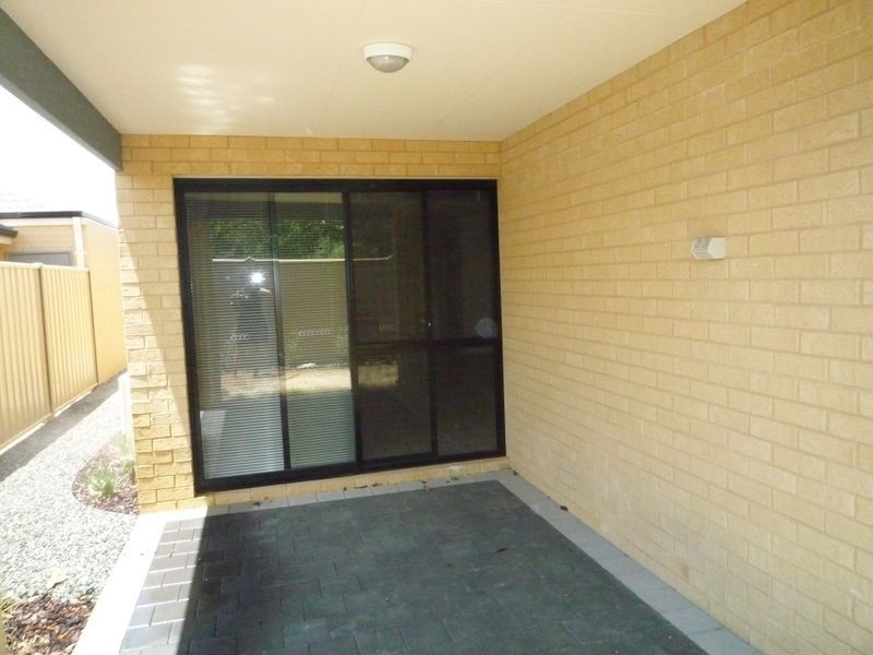 8 Yilberra Drive, Falcon WA 6210