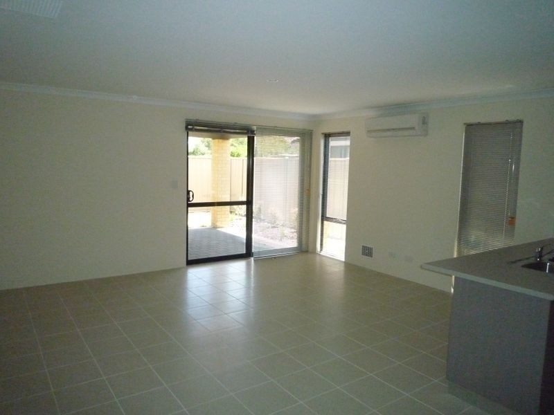 8 Yilberra Drive, Falcon WA 6210