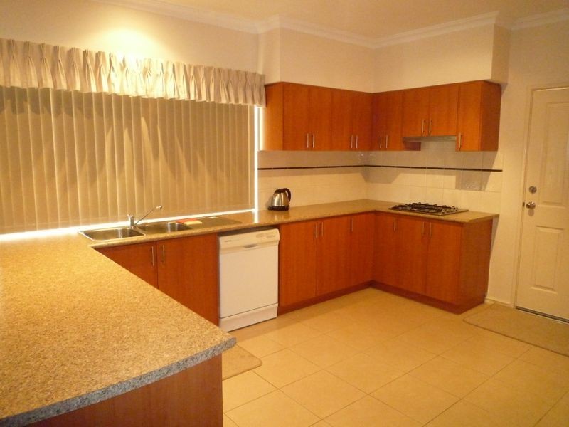 58 Lord Hobart Drive, Madora Bay WA 6210