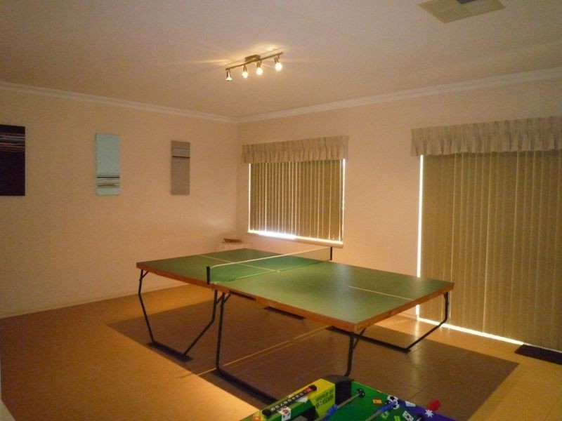 58 Lord Hobart Drive, Madora Bay WA 6210