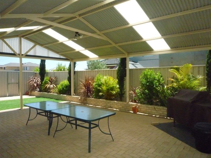 58 Lord Hobart Drive, Madora Bay WA 6210