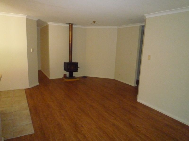 4 Spider Orchid Place, Greenfields WA 6210