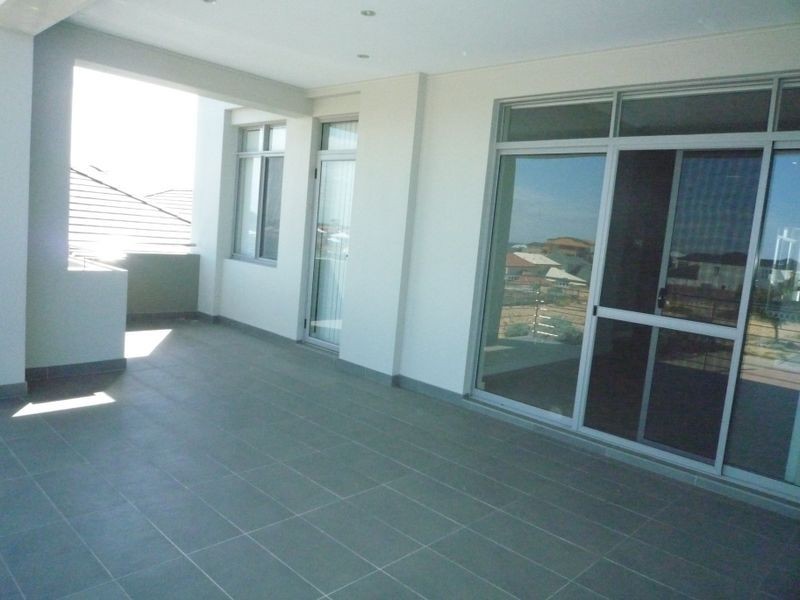 24 Caspian Drive, Wannanup WA 6210