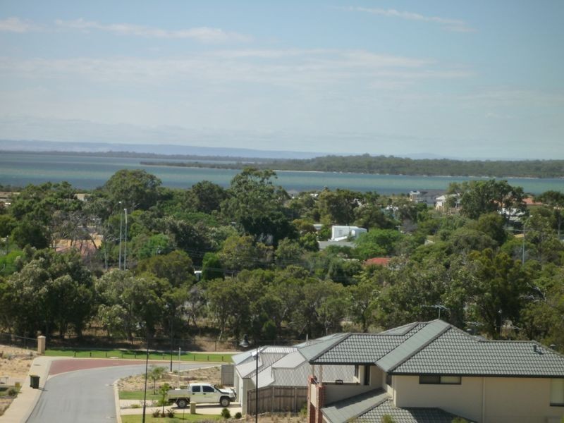 24 Caspian Drive, Wannanup WA 6210