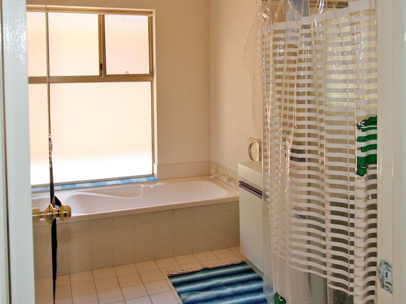 2 Tallangatta Place, Bouvard WA 6211