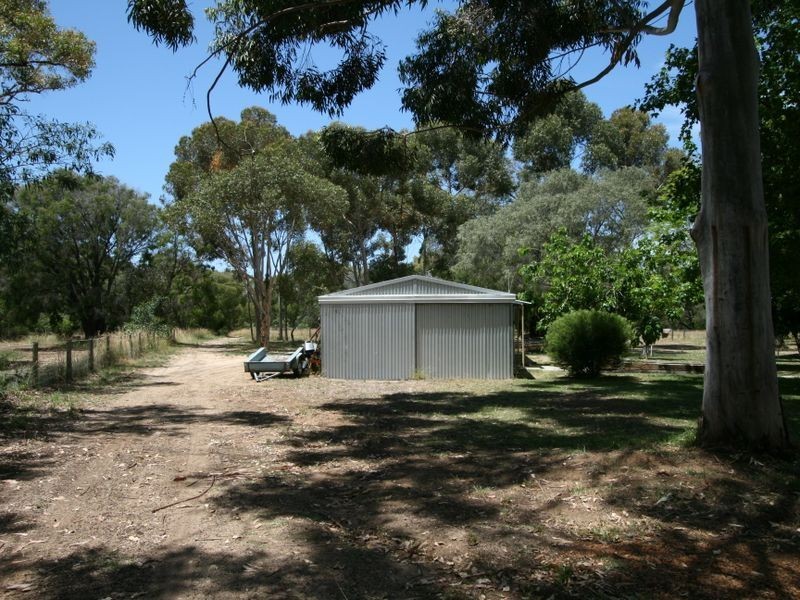 2 Tallangatta Place, Bouvard WA 6211