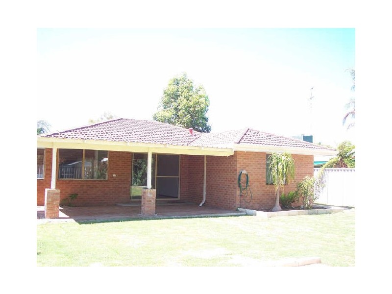 27 Coodanup Drive, Dudley Park WA 6210