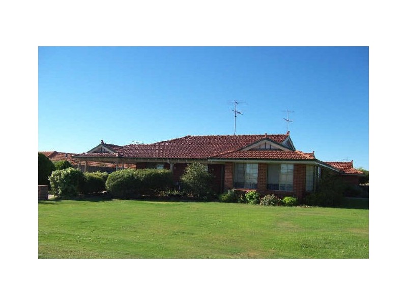 46 Admiralty Crescent, Halls Head WA 6210