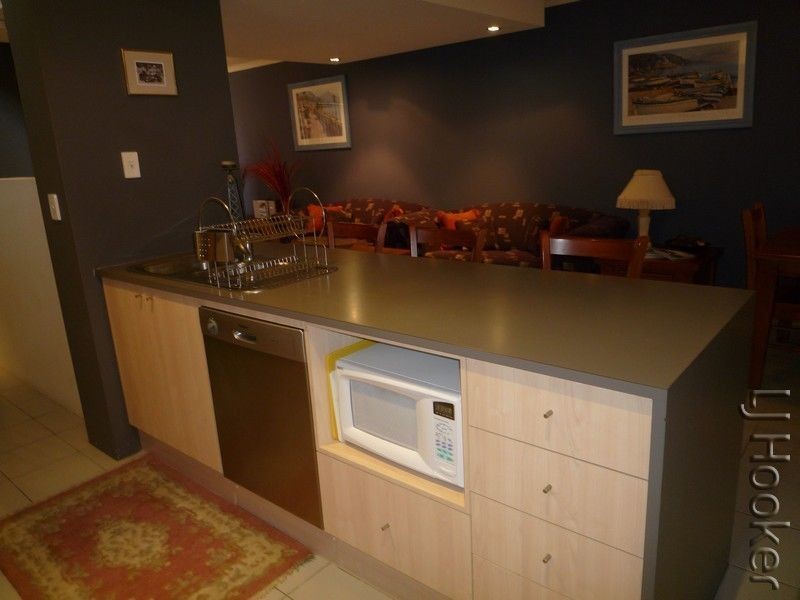 15/1 Mariners Cove Drive, Dudley Park WA 6210