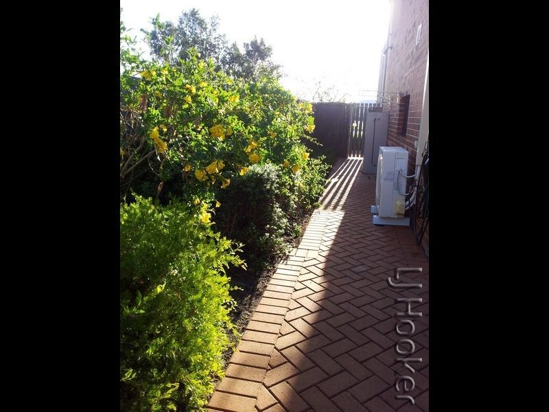 15/1 Mariners Cove Drive, Dudley Park WA 6210