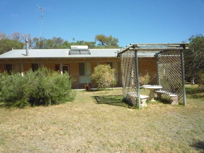 8 Taywood Close, Bouvard WA 6211