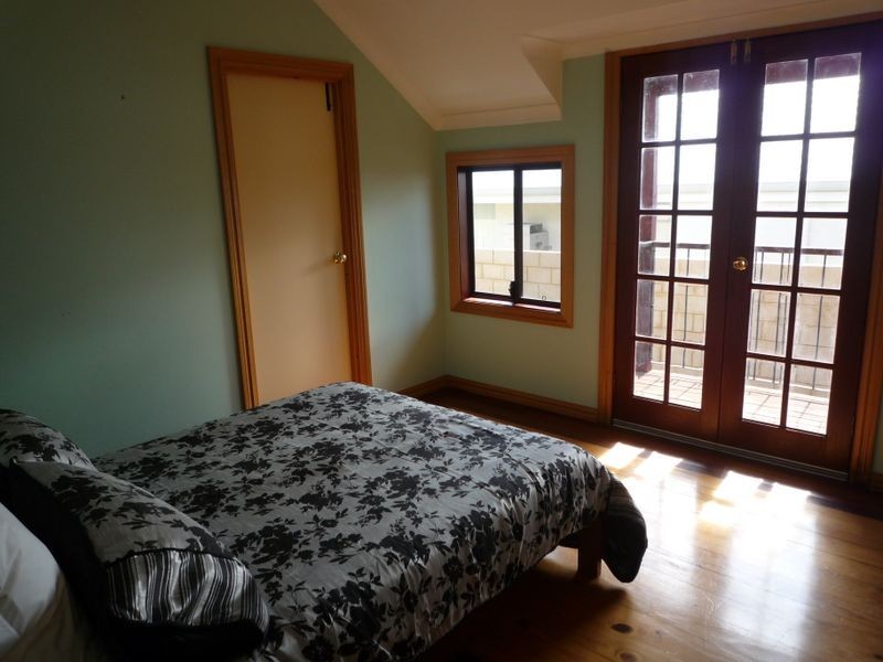 10 Ferguson Street, Falcon WA 6210