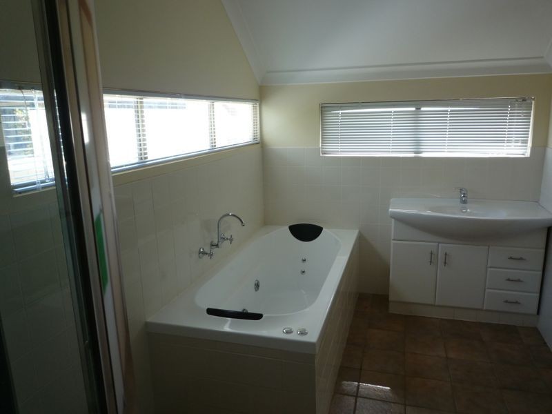 10 Ferguson Street, Falcon WA 6210