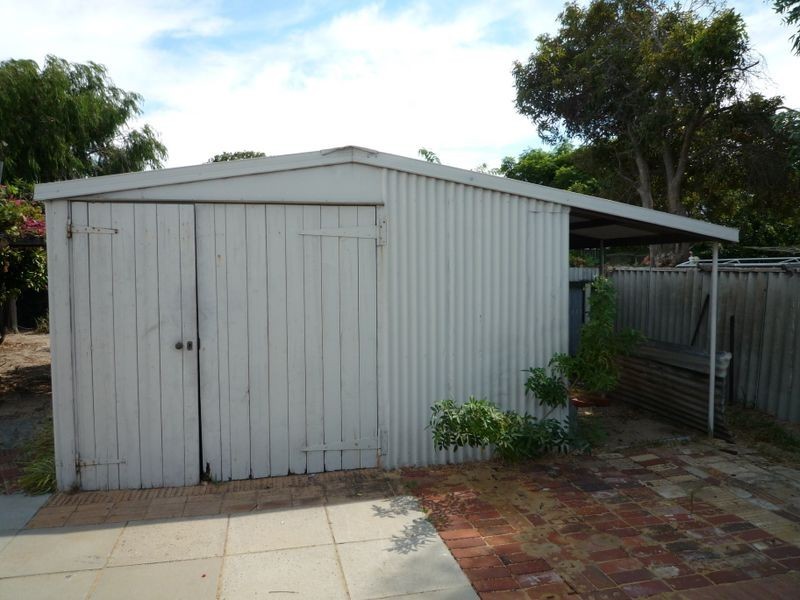 14 Linley Road, Wannanup WA 6210