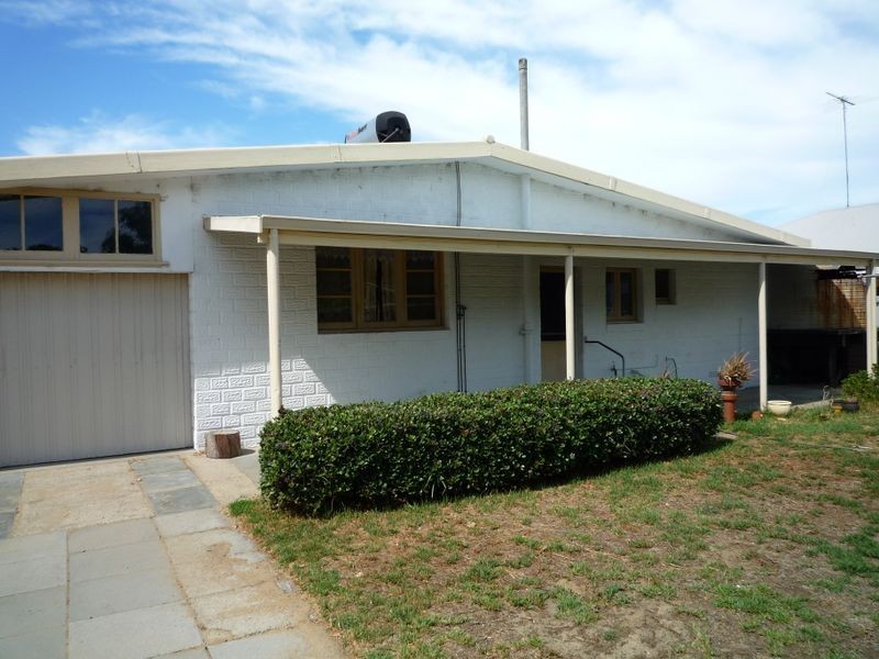 14 Linley Road, Wannanup WA 6210