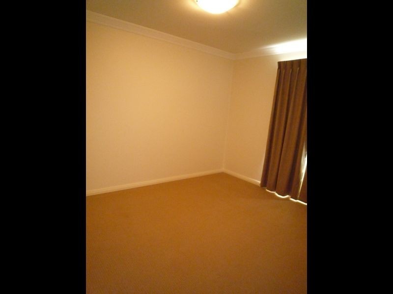 5 Zamia Loop, Wannanup WA 6210