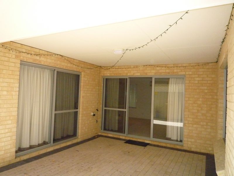 5 Zamia Loop, Wannanup WA 6210