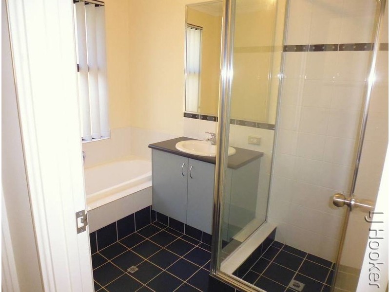 48 Cawana Parkway, Lakelands WA 6180