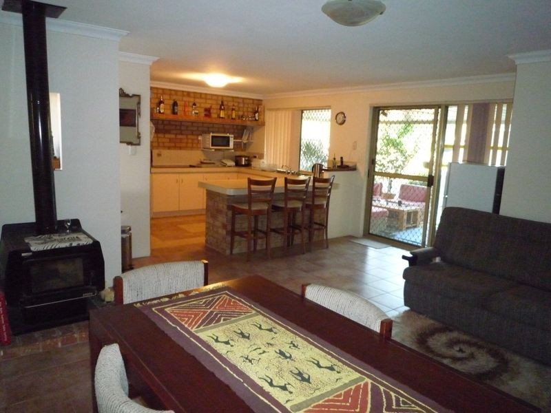 14 Maroonah Road, Golden Bay WA 6174