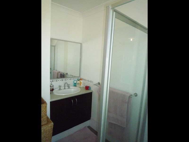 28 Lismore Ridge, Lakelands WA 6180