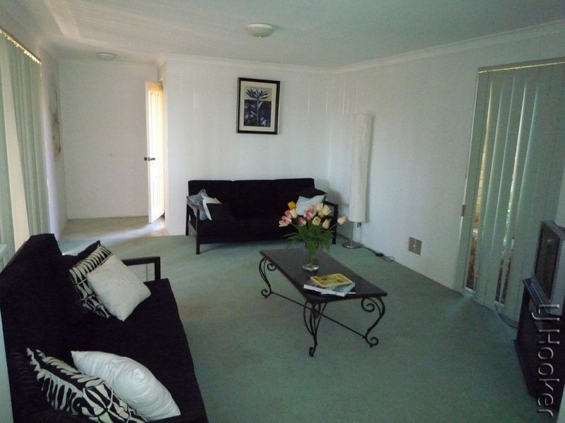 3/2 Creery Street, Dudley Park WA 6210