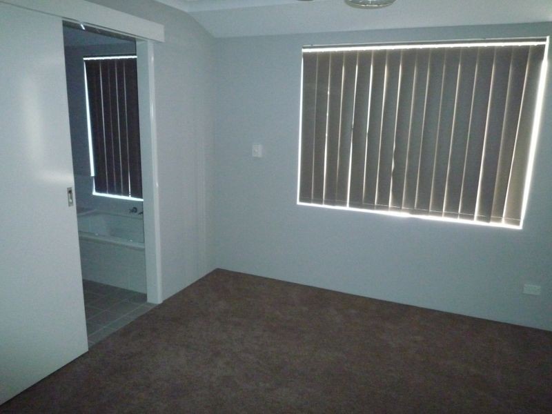 30 Illyarrie Avenue, Falcon WA 6210