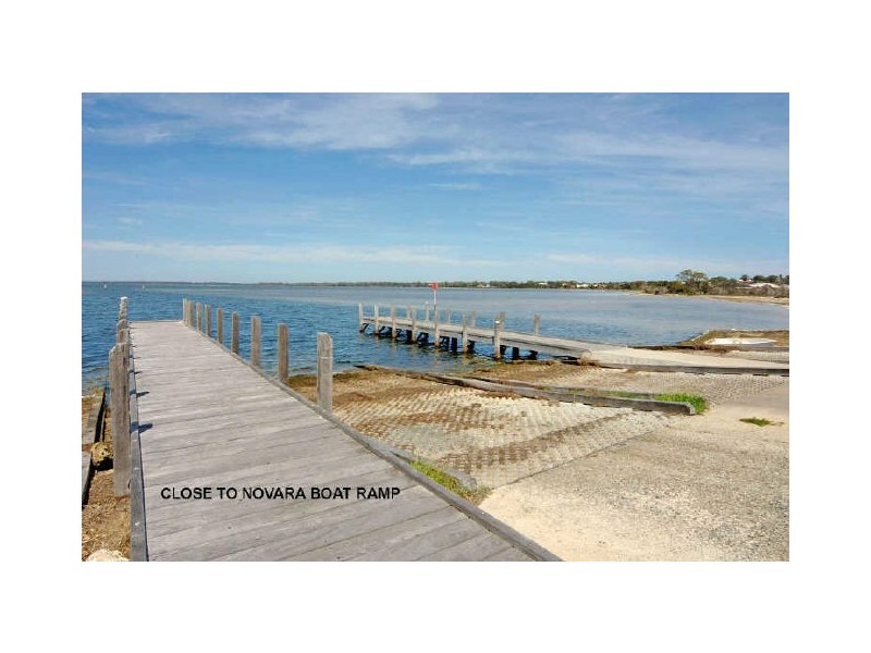 8 Beagle Court, Falcon WA 6210